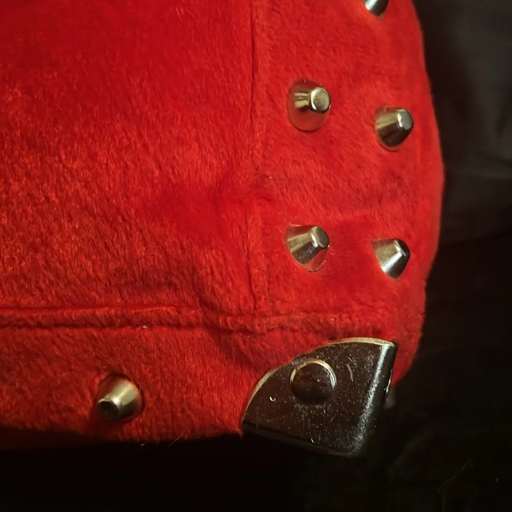 Vintage Lux de Ville Red velvet like Studded Weekender - Picture 7 of 17